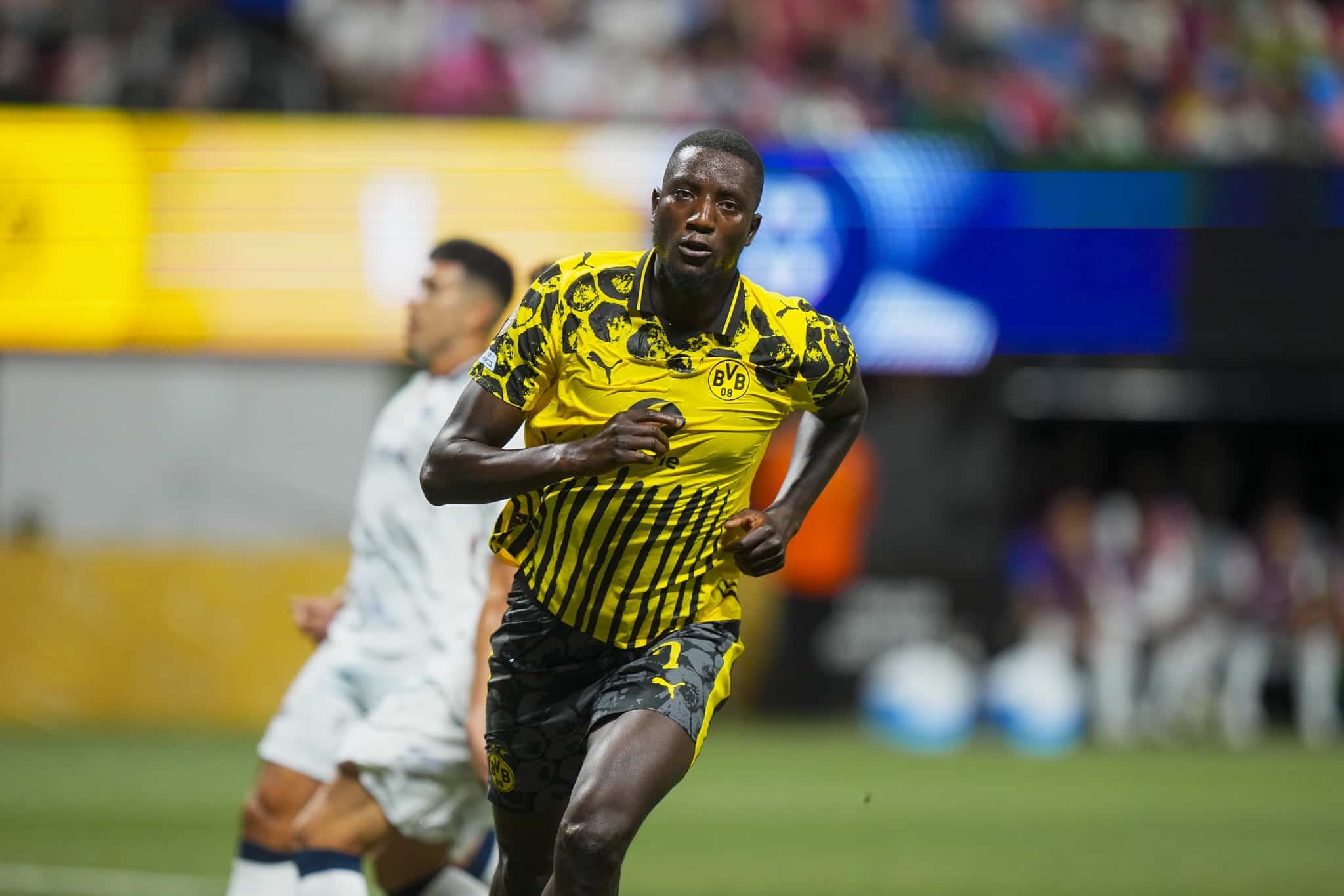 G0u3McVXMAAEWjd - OnzedAfrik