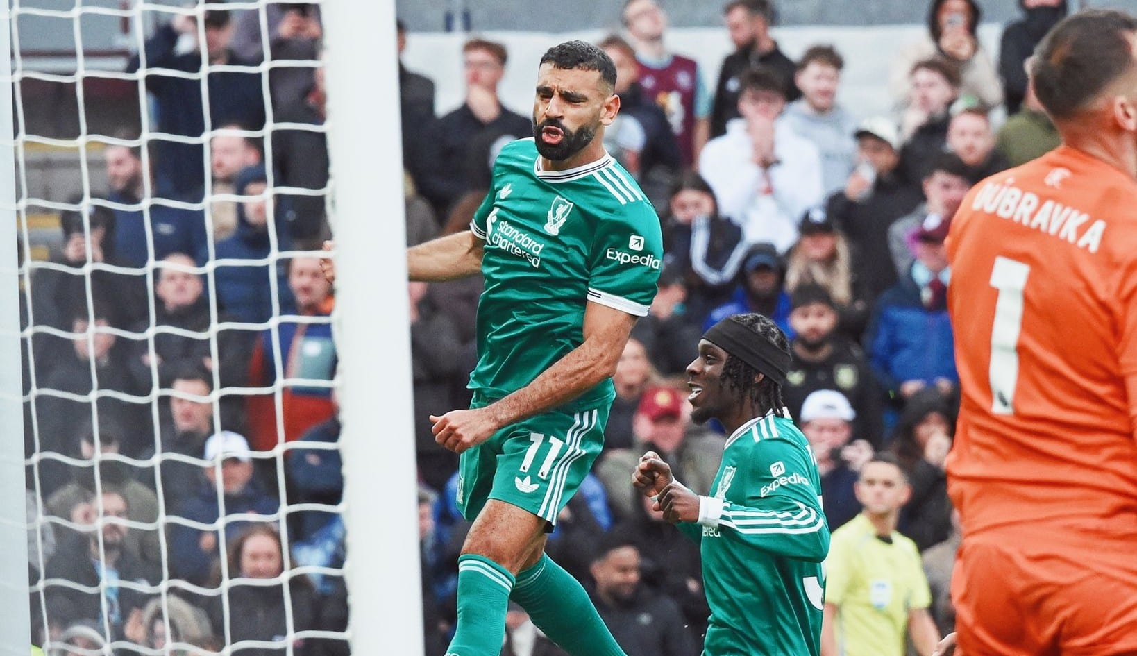 Salah Le roi des penaltys sauve Liverpool contre Burnley Video - OnzedAfrik