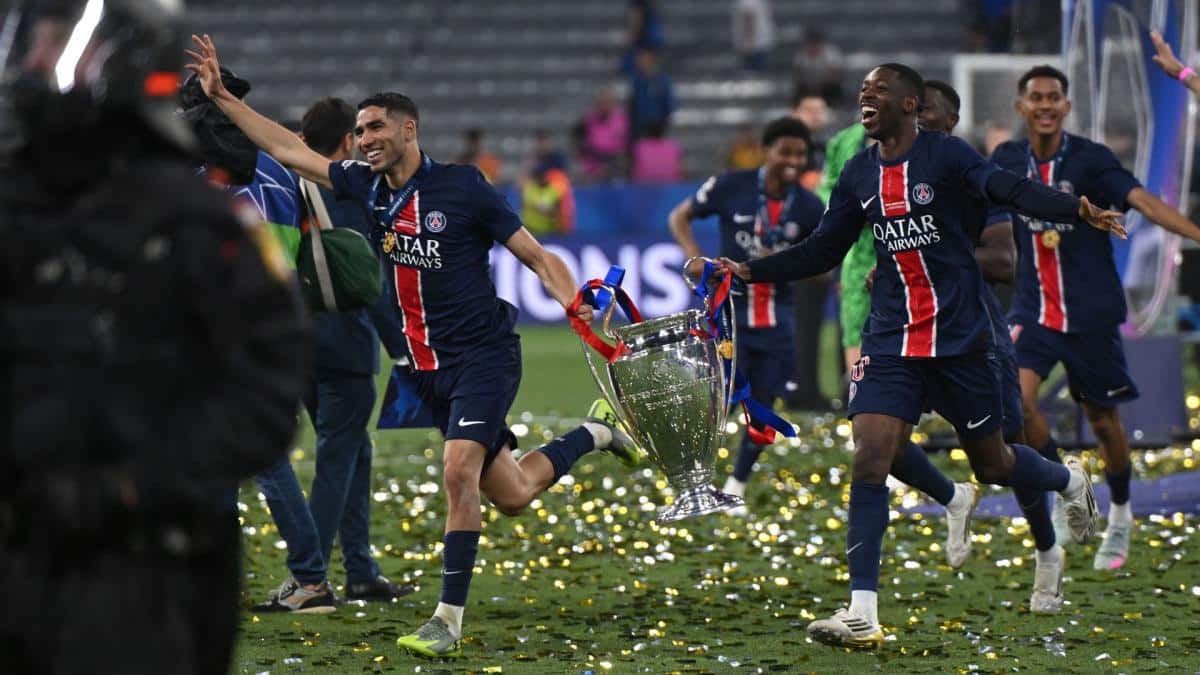 achraf hakimi 683bc81385c4b - OnzedAfrik