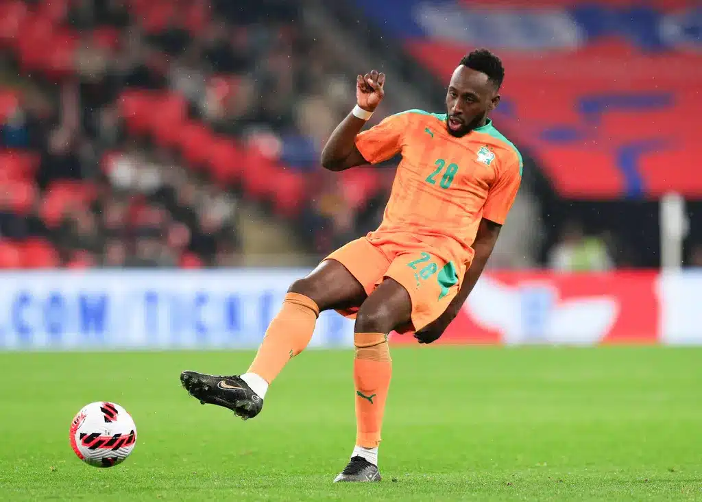 https3A2F2Fwww.afrik foot.com2Fapp2Fuploads2F20252F092FICONSPORT 158375 0015 - OnzedAfrik