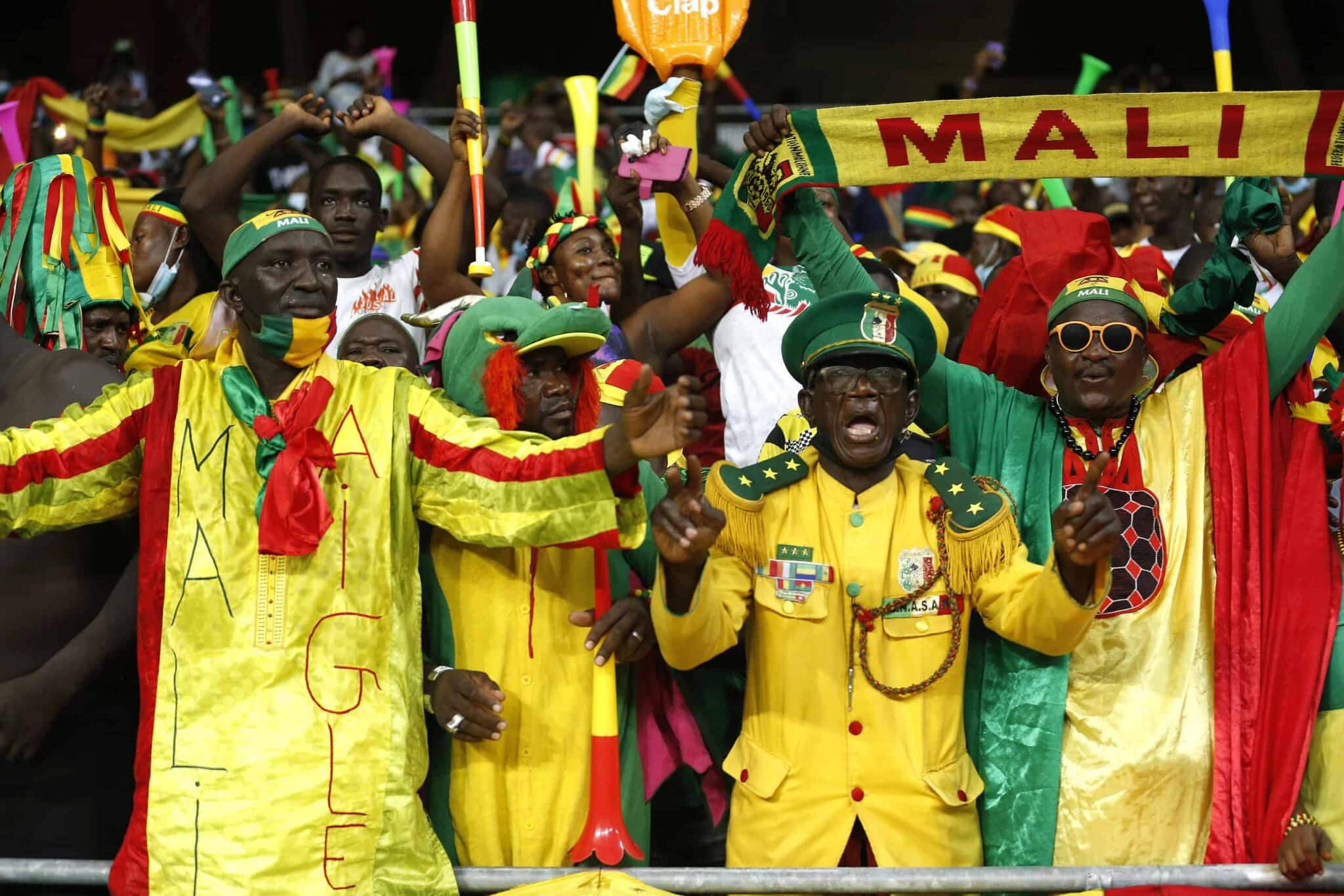 mali supporter scaled 1 - OnzedAfrik