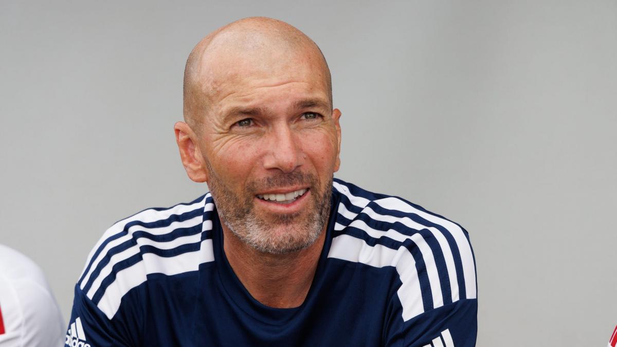 zinedine zidane 2324 6 - OnzedAfrik