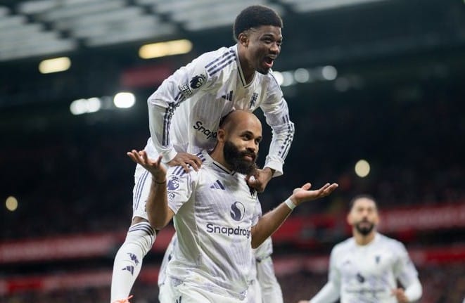 Amad Diallo et Bryan Mbeumo celebrent avec Man United contre Liverpool - OnzedAfrik