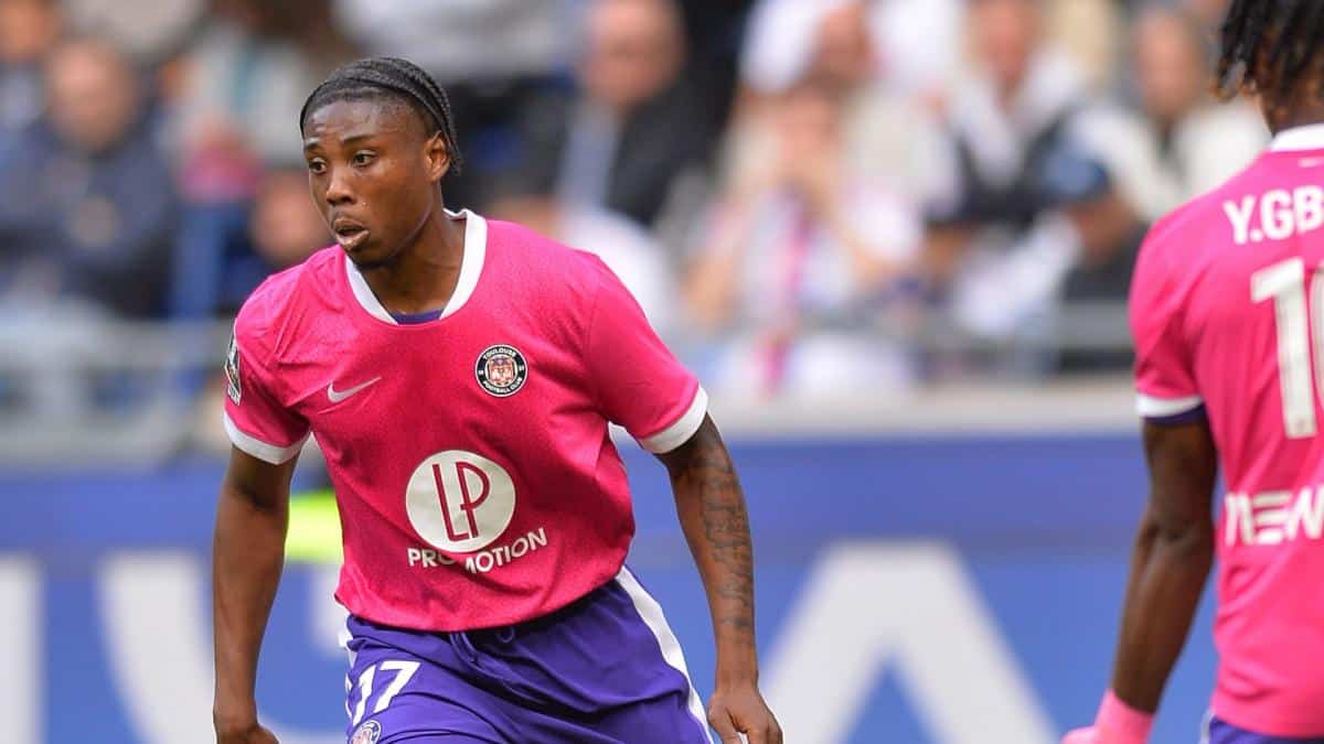 francis abu - OnzedAfrik