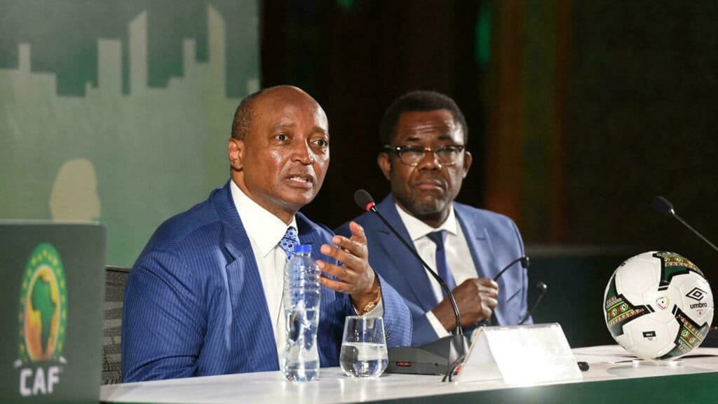 CAF President Motsepe et le SG 1024x576 1 - OnzedAfrik