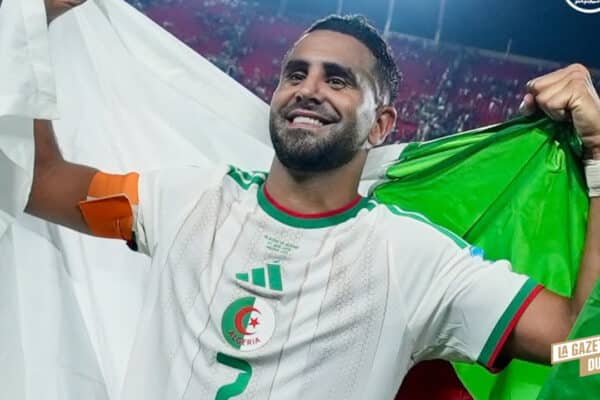 Riyad Mahrez 23 - OnzedAfrik