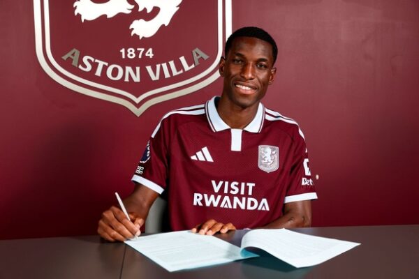 Nicolas Jackson dévoile ses ambitions à Aston Villa : marquer et gagner