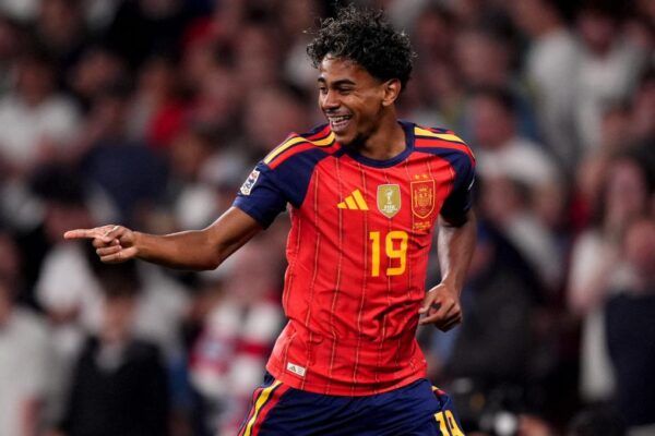 Lamine Yamal renforce sa candidature au Ballon d&rsquo;Or