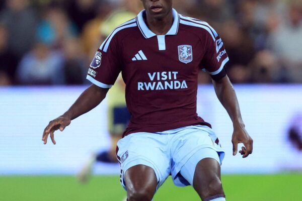 Ligue des champions : Nicolas Jackson titulaire avec Aston Villa