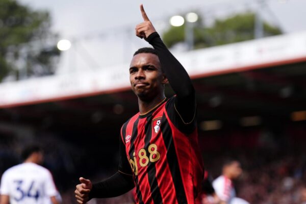Éli Junior Kroupi, de retour sur le terrain avec Bournemouth