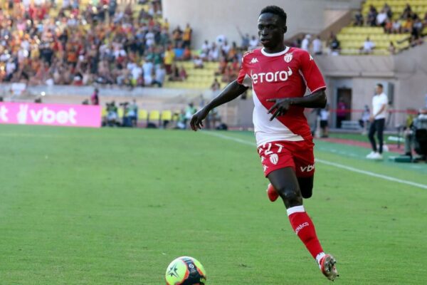 Krépin Diatta rejoint Watford pour un nouveau défi en Championship