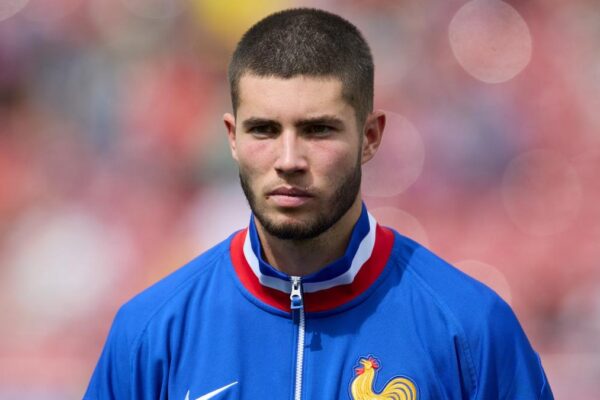 Elyaz Zidane évite une question sur ses origines franco-algériennes